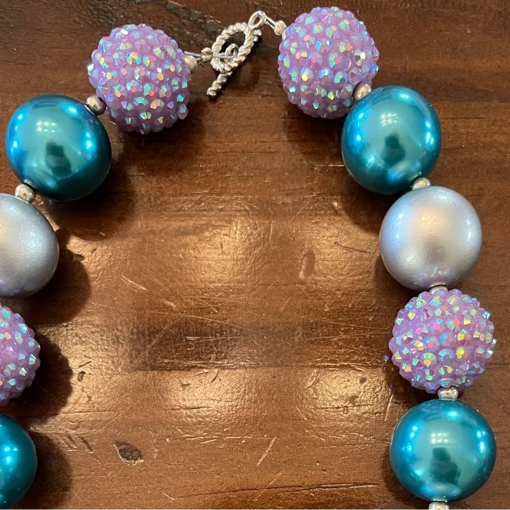 Girls mermaid tail bead necklace